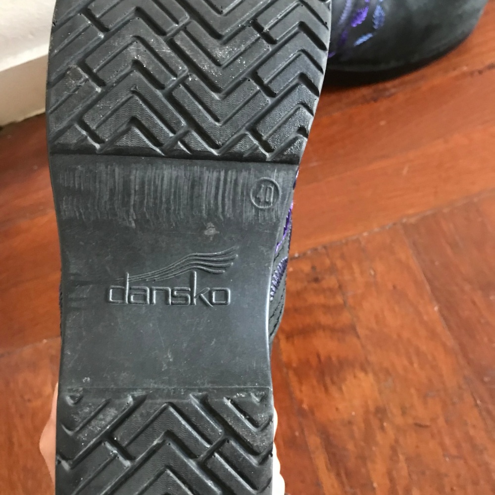 Dansko Clogs Size 40 - image 3